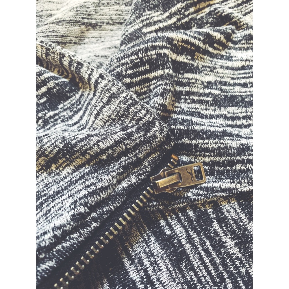 Hollister zip cardigan - Picture 2 of 3